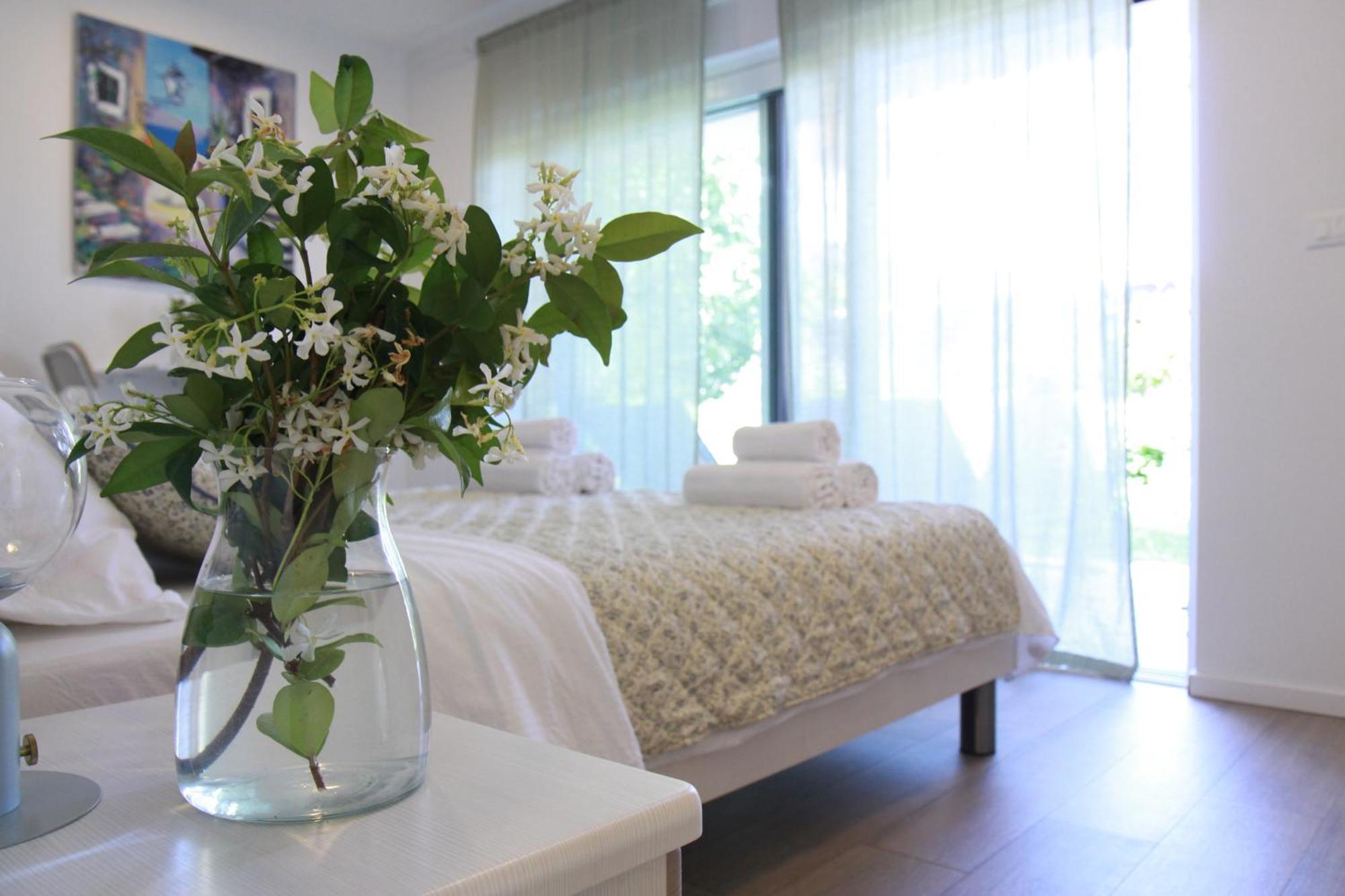 Studio Apartment Rosa Krk Крк Экстерьер фото